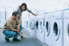 Which is better to buy - a Samsung or LG washing machine and why?