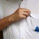 Effektiva verktyg och effektiva sätt att ta bort en penna från en vit skjorta