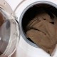 Tipy a triky, ako si bundu vyprať v práčke na holofiberi v práčke a ručne