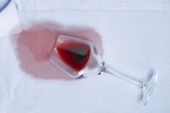 Ways that work, or how to get red wine off clothes