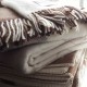 Rules and tips on how to wash a blanket to keep it soft and fluffy