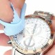 טיפים מיצרני שעונים מנוסים כיצד להסיר שריטות מזכוכית השעון בעצמך