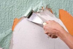 Bewezen manieren om gemakkelijk verf van keukenmuren te verwijderen
