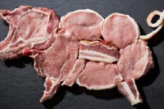 ماذا تفعل إذا كانت رائحة لحم الخنزير - كيفية إزالة الرائحة الكريهة وحفظ المنتج؟