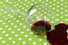 Leaving no residue, or how to get red wine off colored clothes