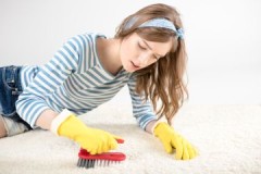 Тајне и савети: Како очистити тепих без усисавања
