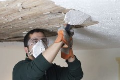 لا ضوضاء وغبار ، أو كيفية إزالة التبييض بسرعة وسهولة من السقف