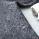 วิธีการถอดเม็ดออกจากเสื้อกันหนาวที่บ้านอย่างรวดเร็วและง่ายดาย?